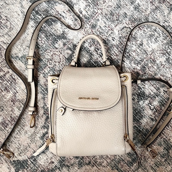 Michael Kors Backpack Bag - Picture 1 of 4